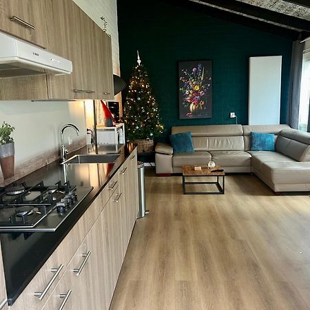 Gehele Bungalow Zuid-Limburg Op Een Park Simpelveld Exterior foto